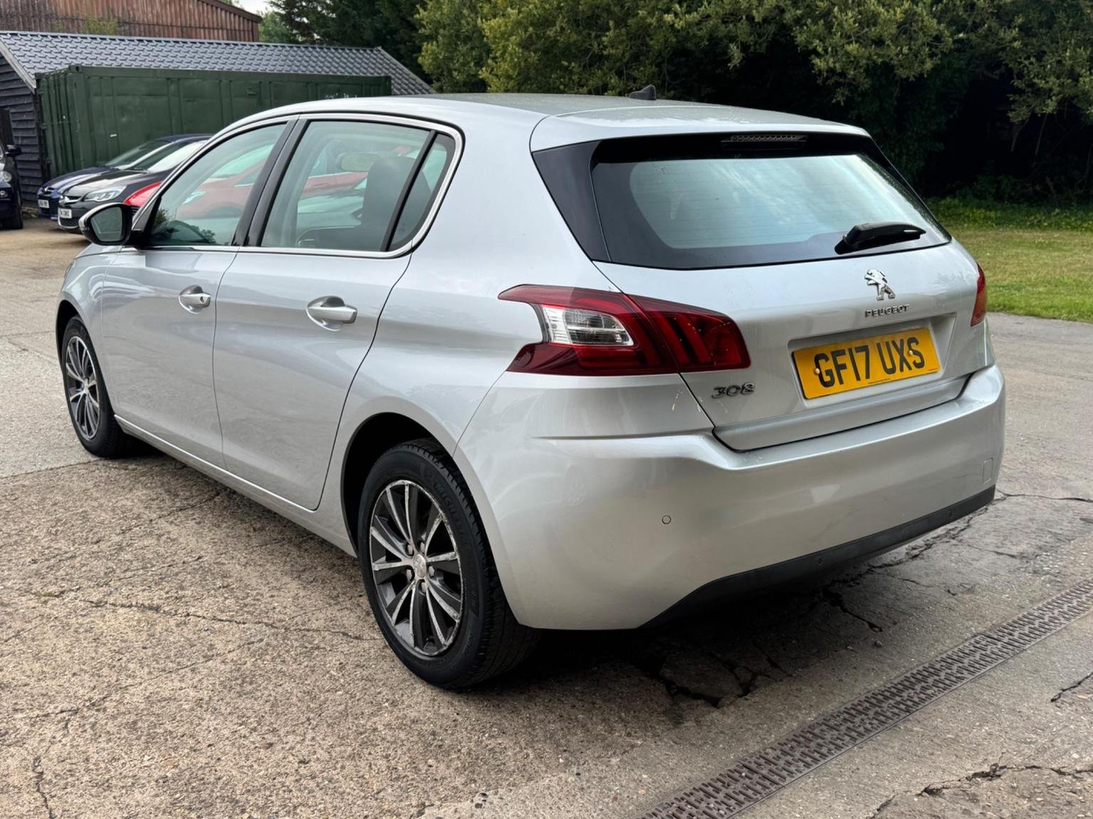 Peugeot 308