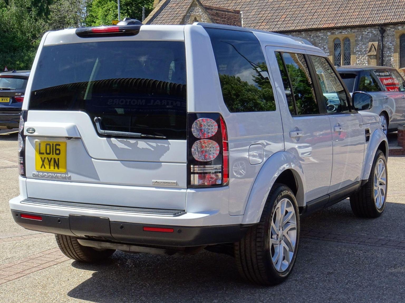 Land Rover Discovery 4