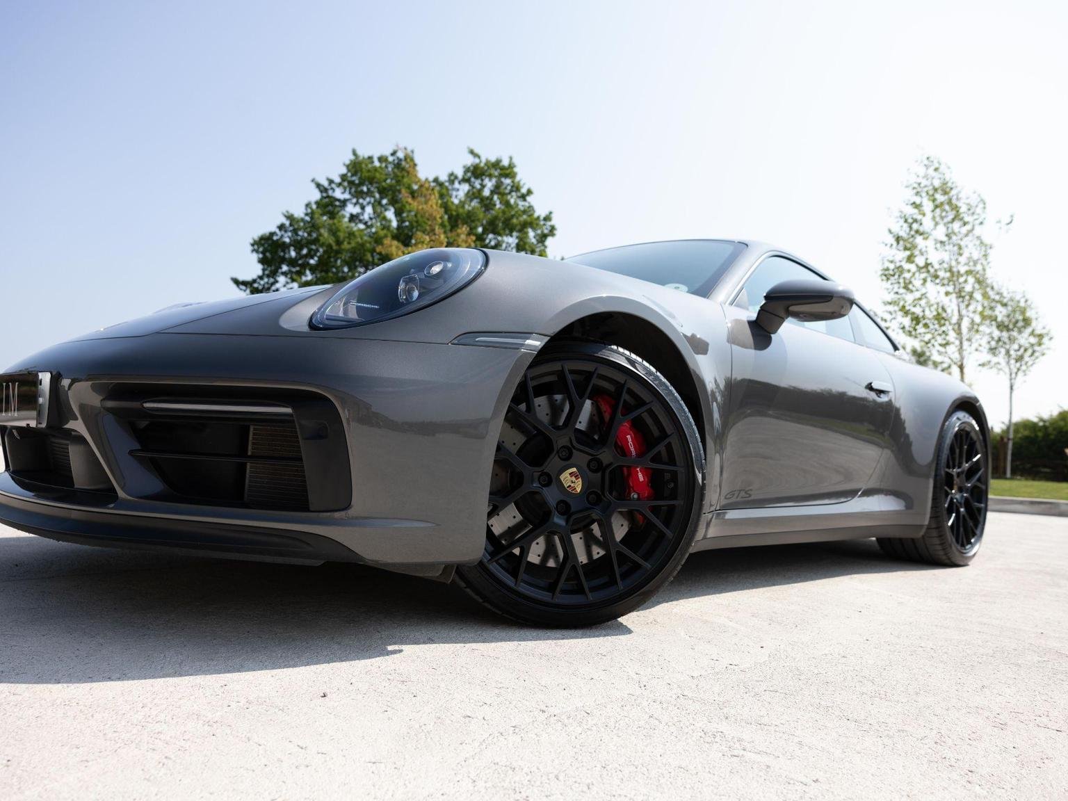 Porsche 911