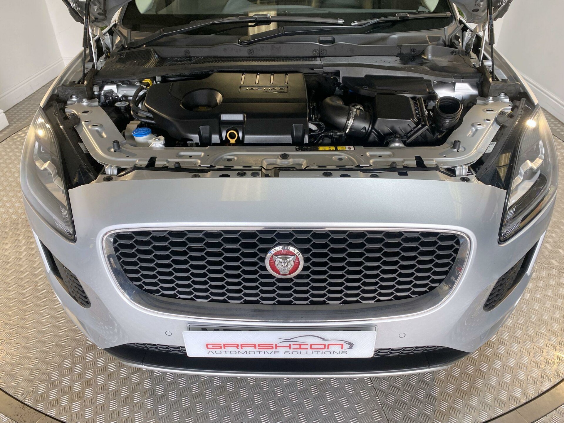 Jaguar E Pace