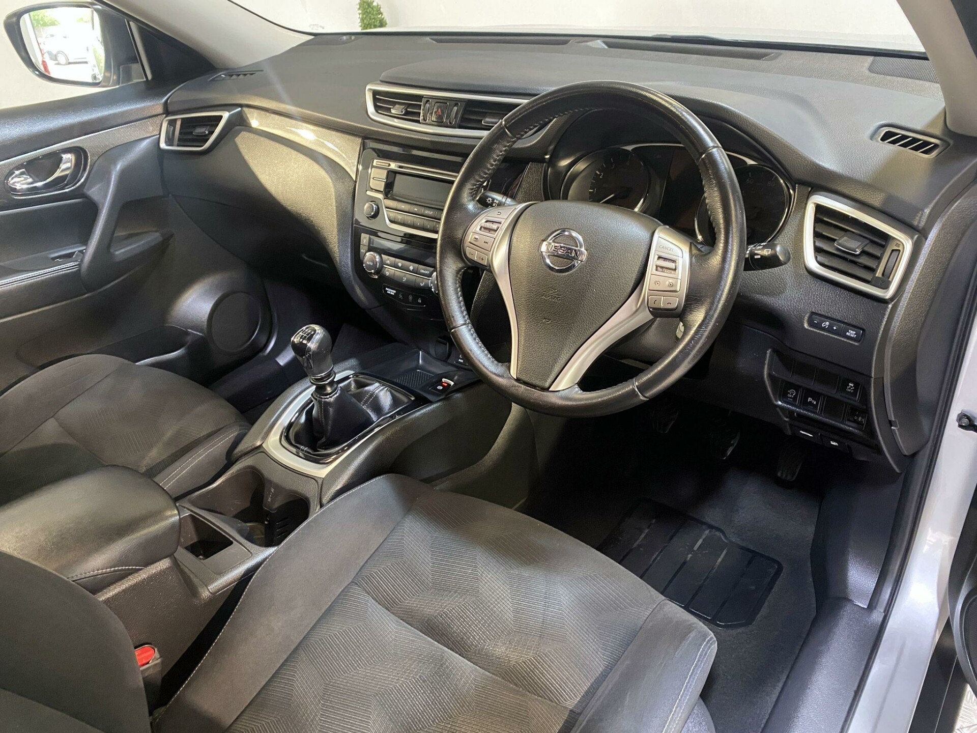 Nissan X Trail