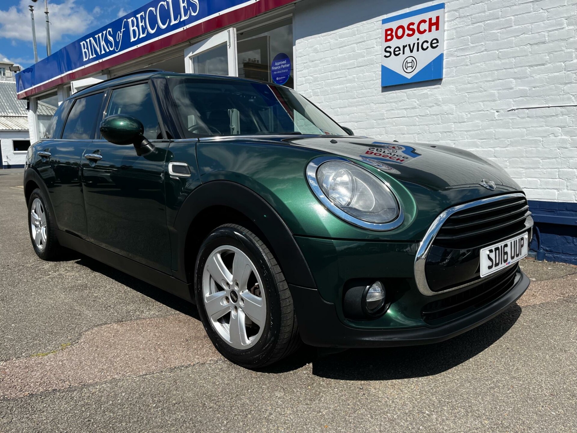 MINI Clubman