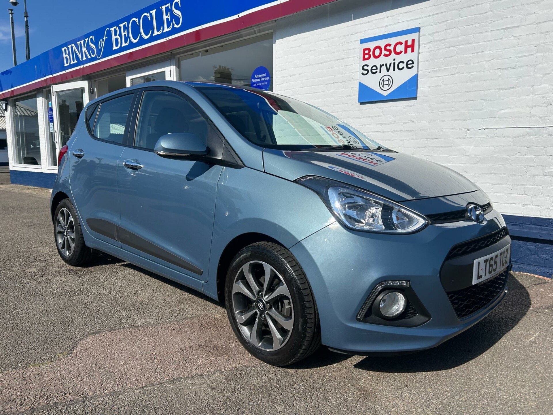 Hyundai i10