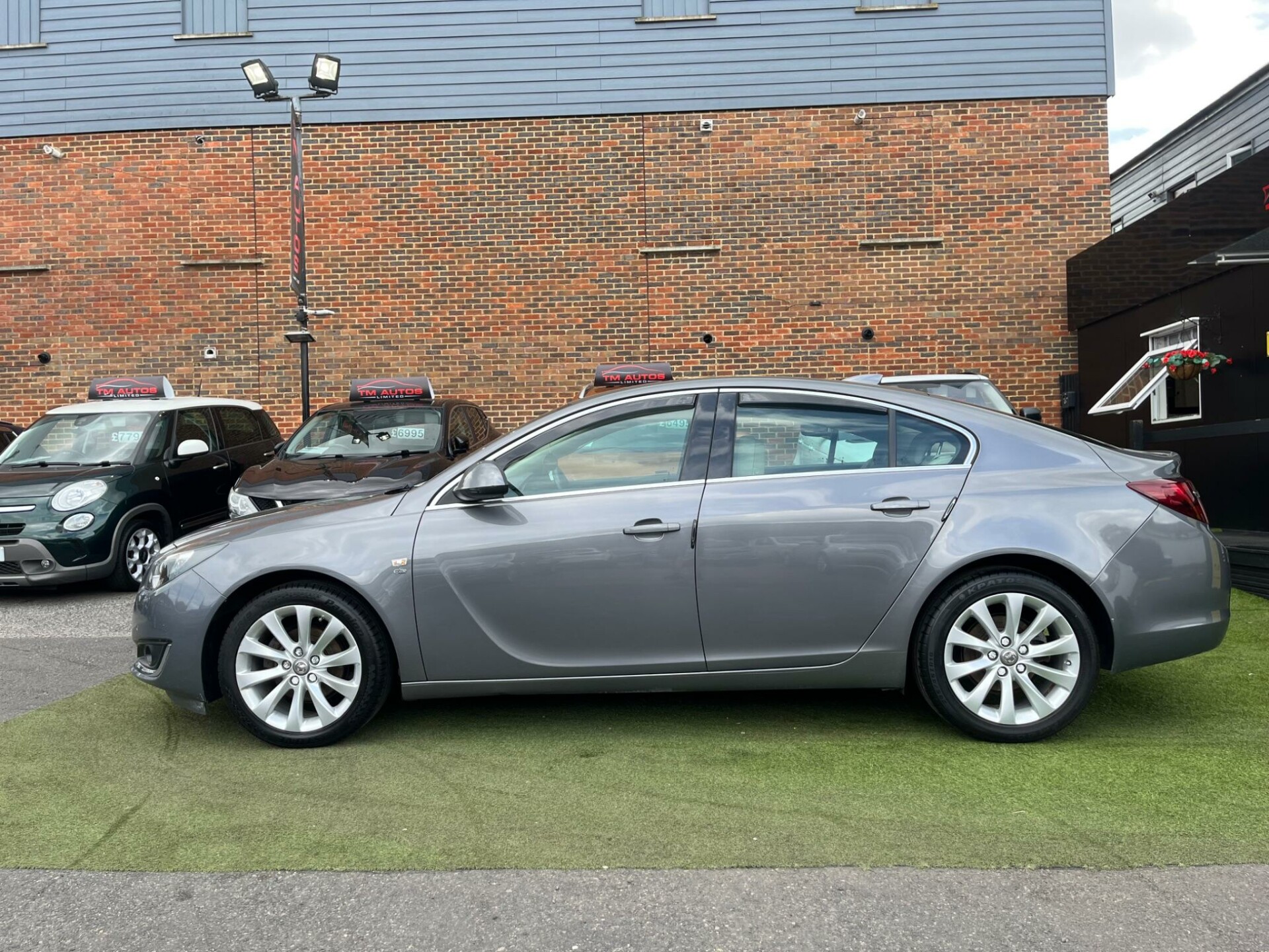 Vauxhall Insignia