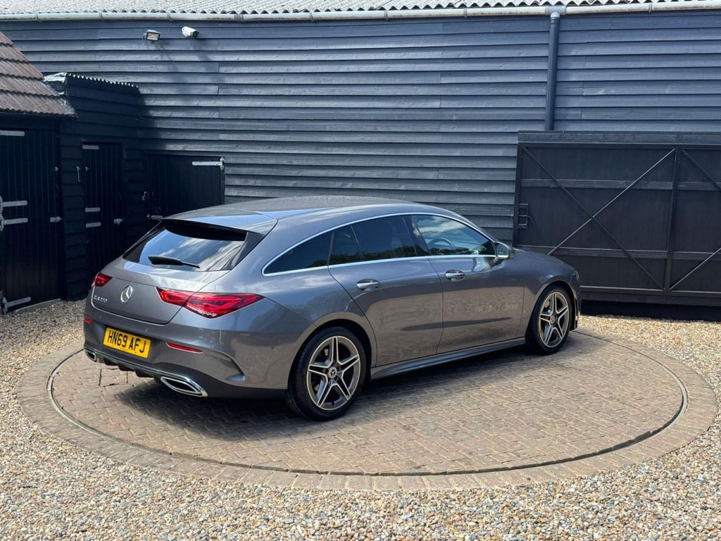 Mercedes Benz CLA
