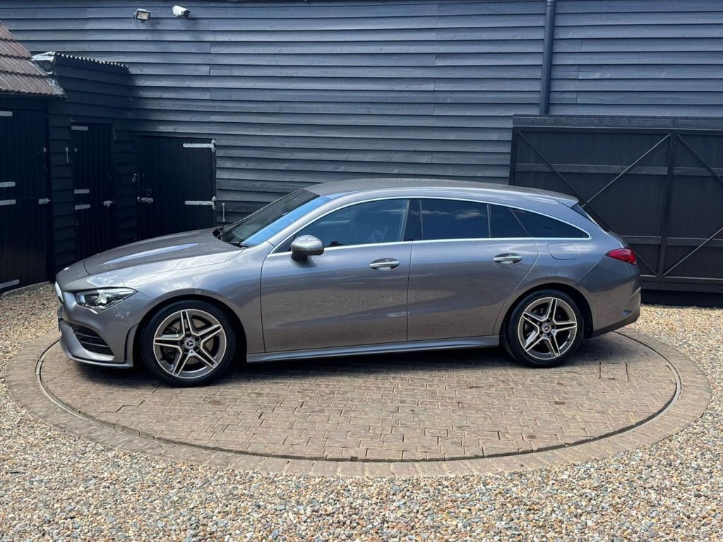 Mercedes Benz CLA