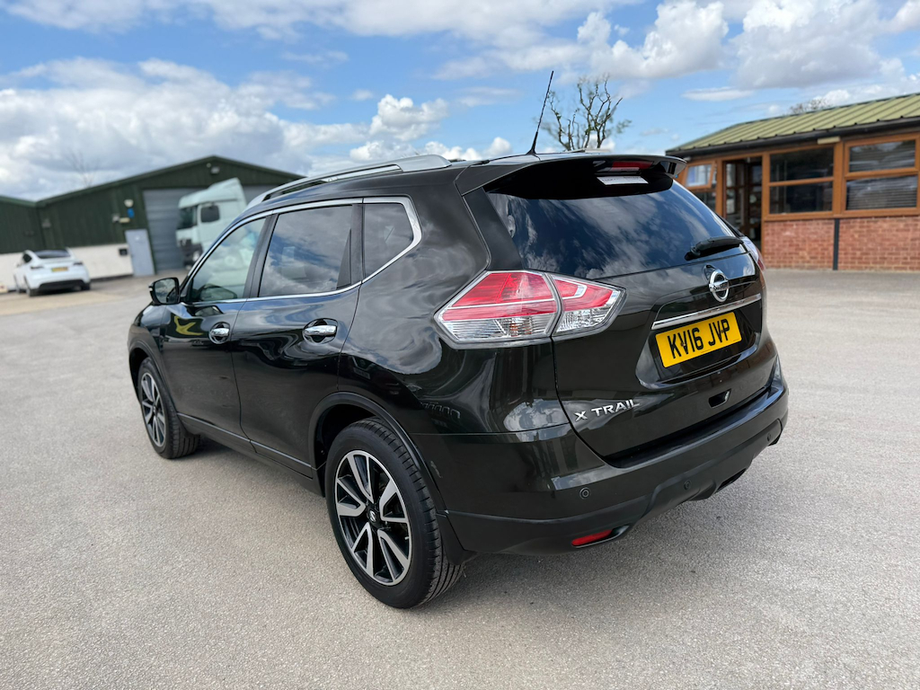 Nissan X Trail