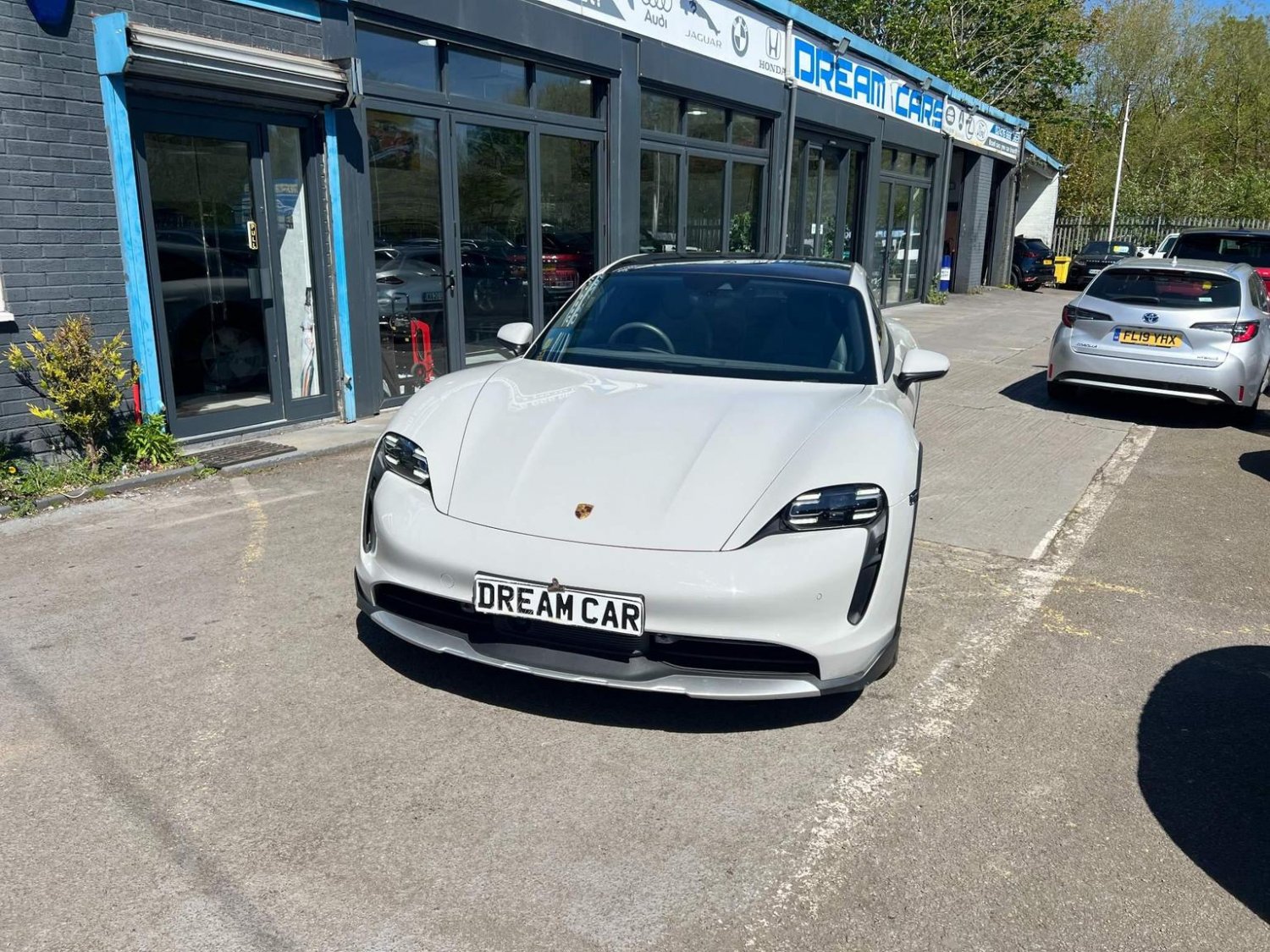 Porsche Taycan