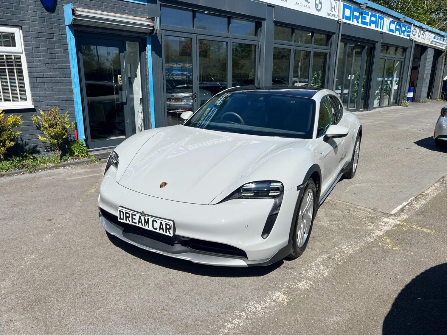 Porsche Taycan