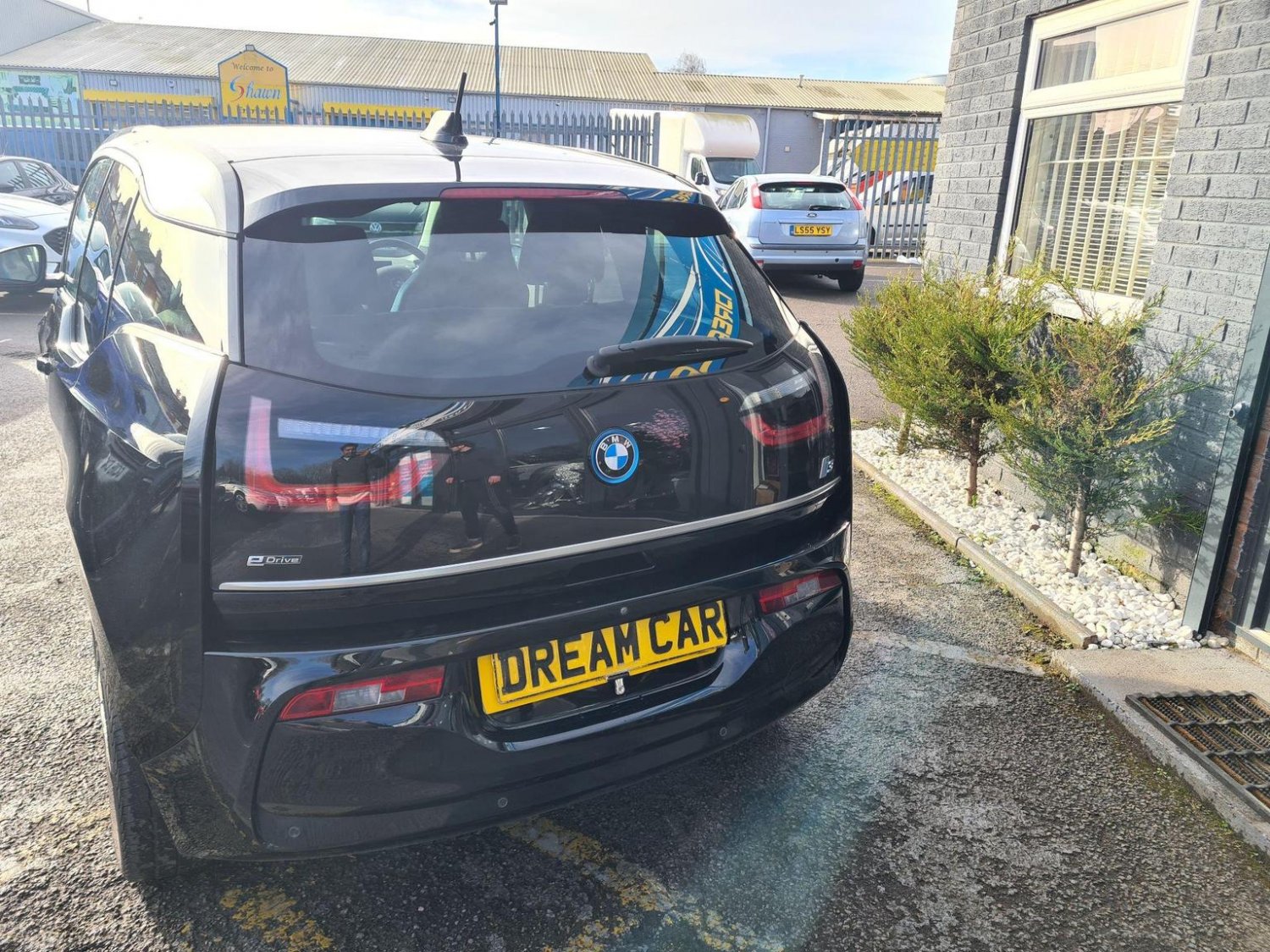 BMW i3
