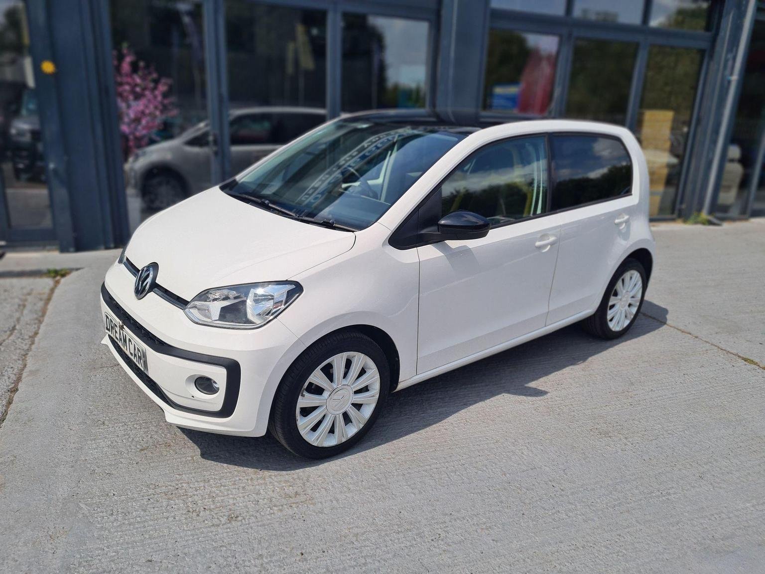 Volkswagen UP