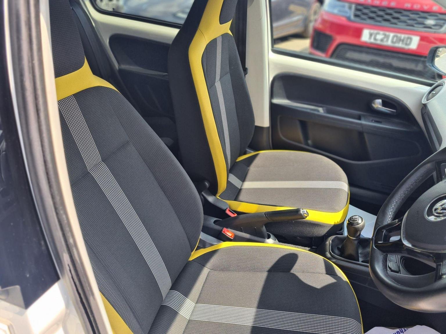 Volkswagen UP