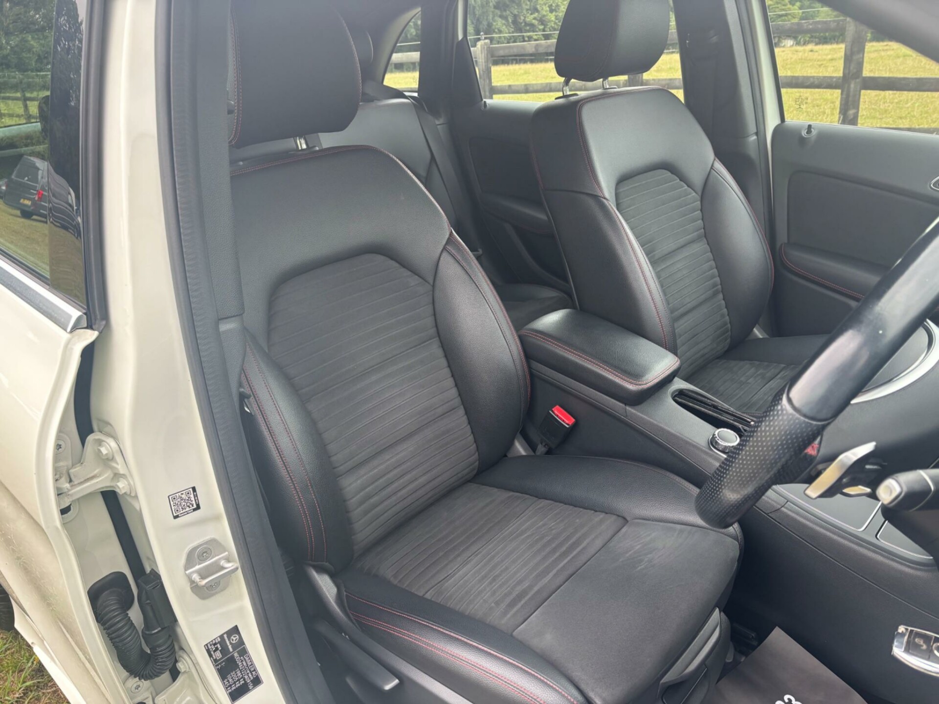 Mercedes Benz B Class