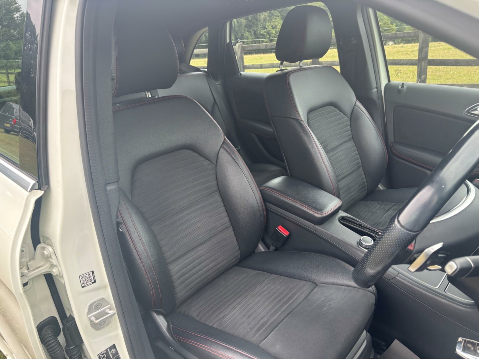 Mercedes Benz B Class