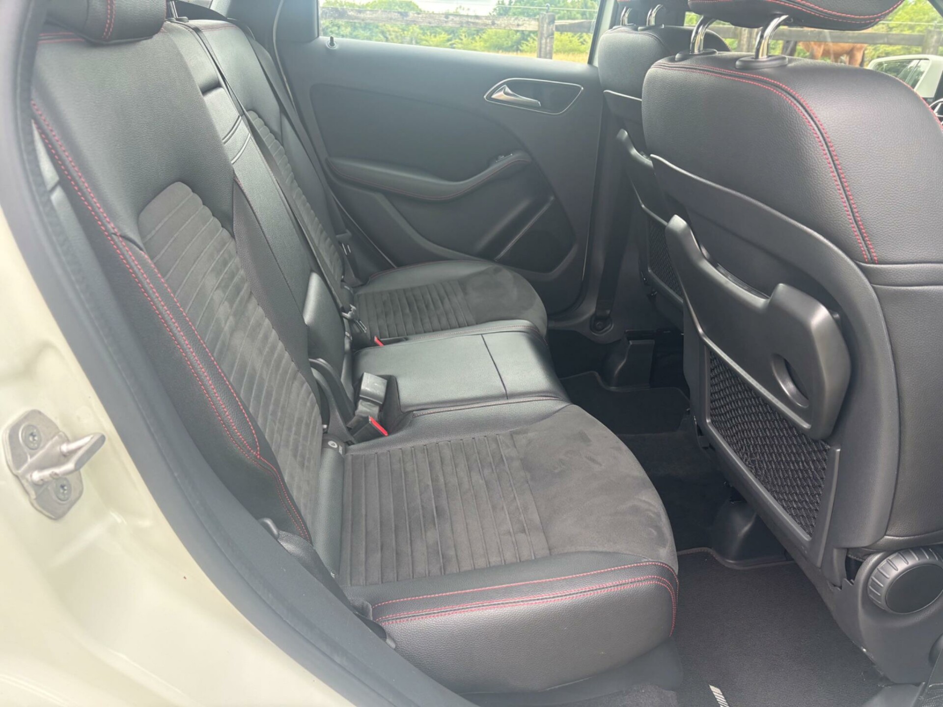 Mercedes Benz B Class