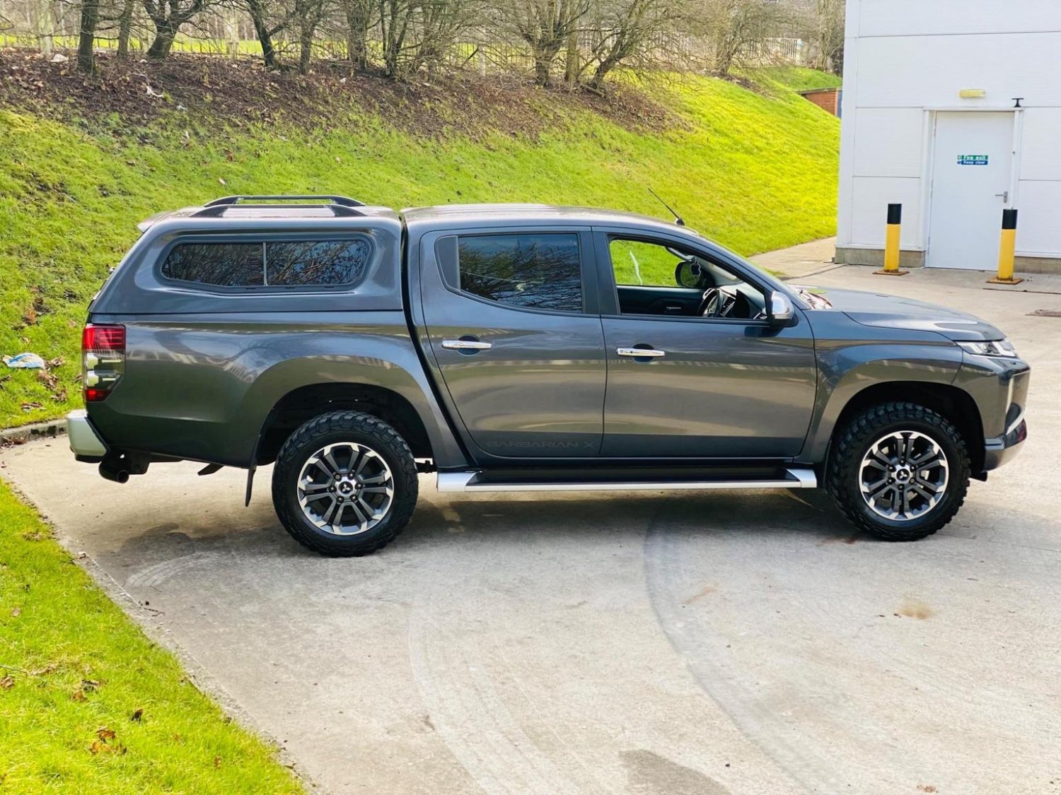 Mitsubishi L200
