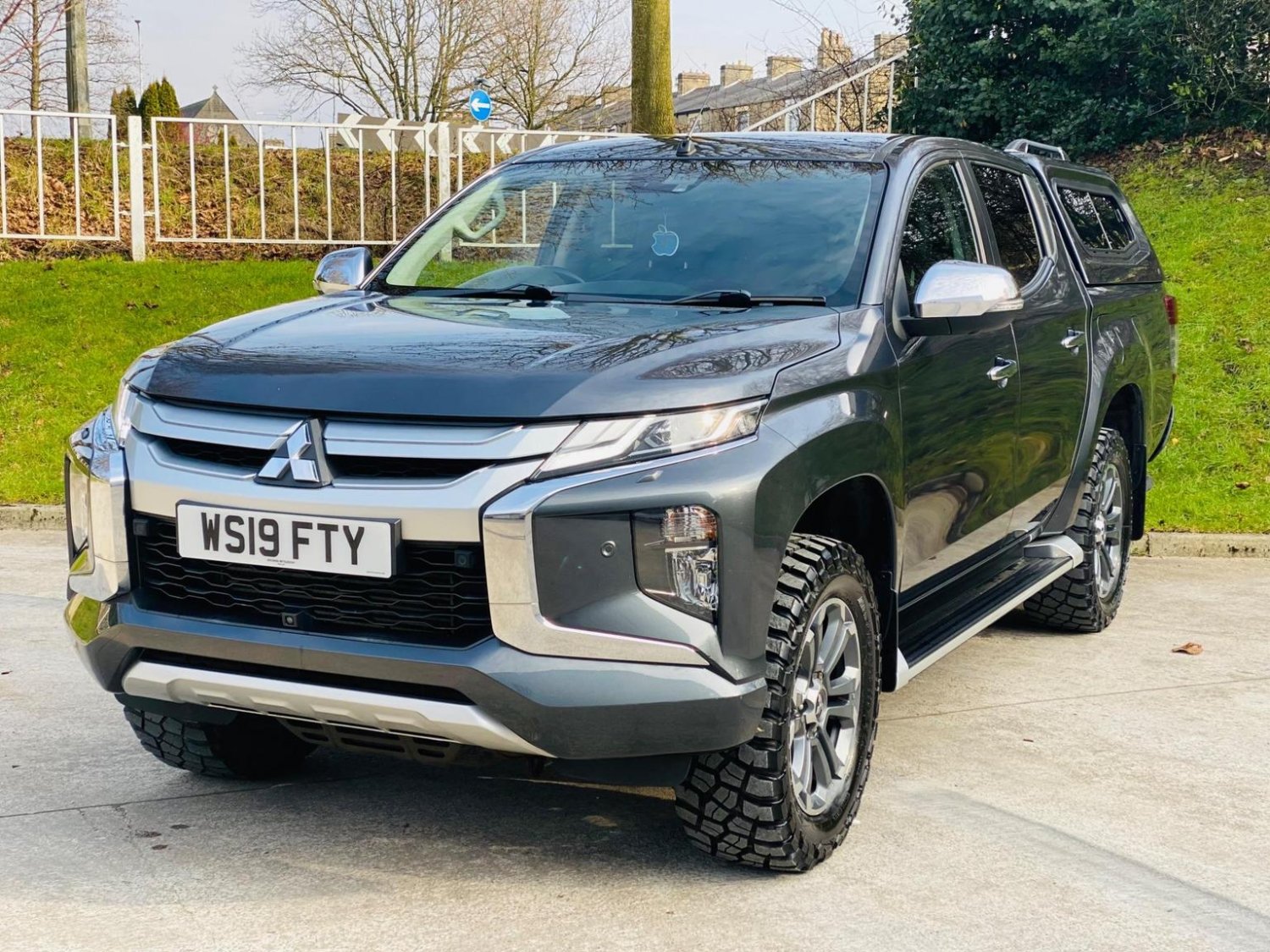 Mitsubishi L200