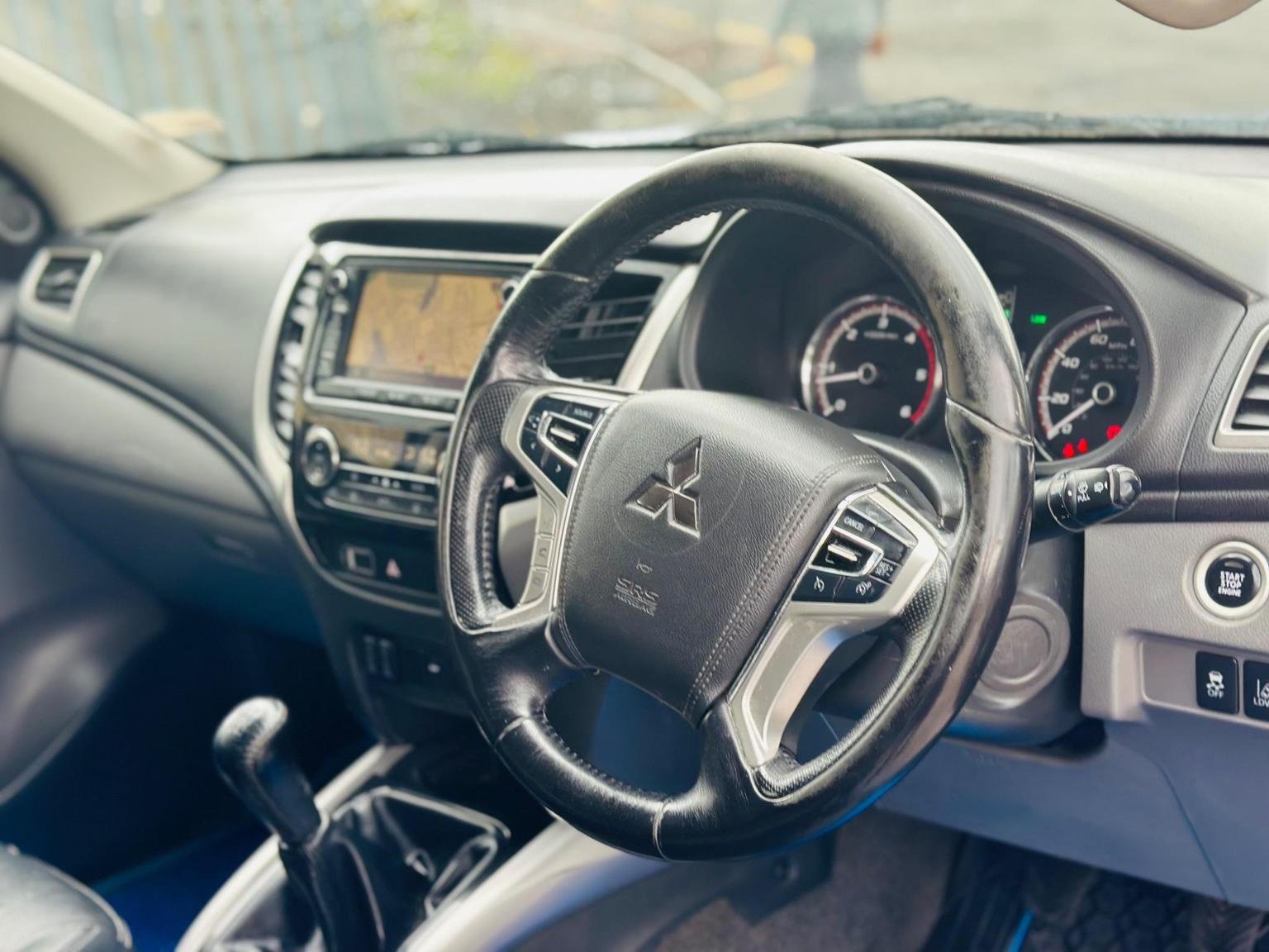 Mitsubishi L200