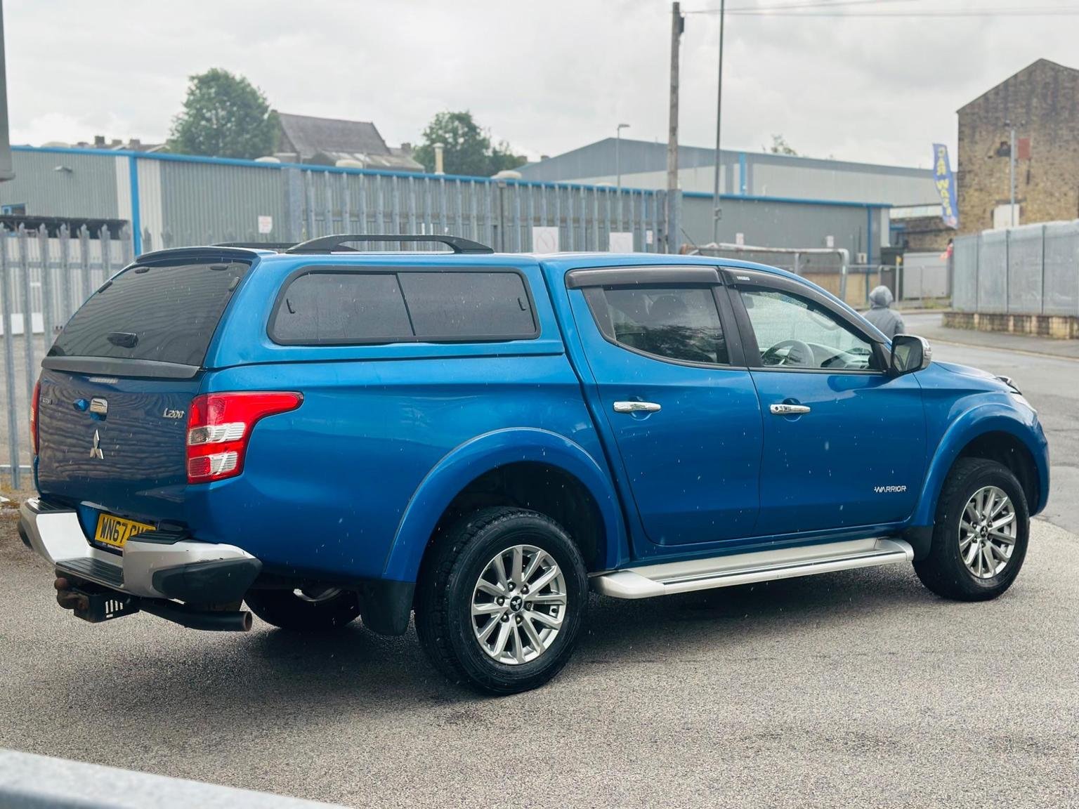 Mitsubishi L200