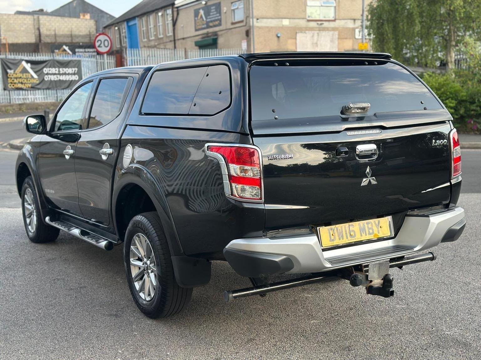 Mitsubishi L200
