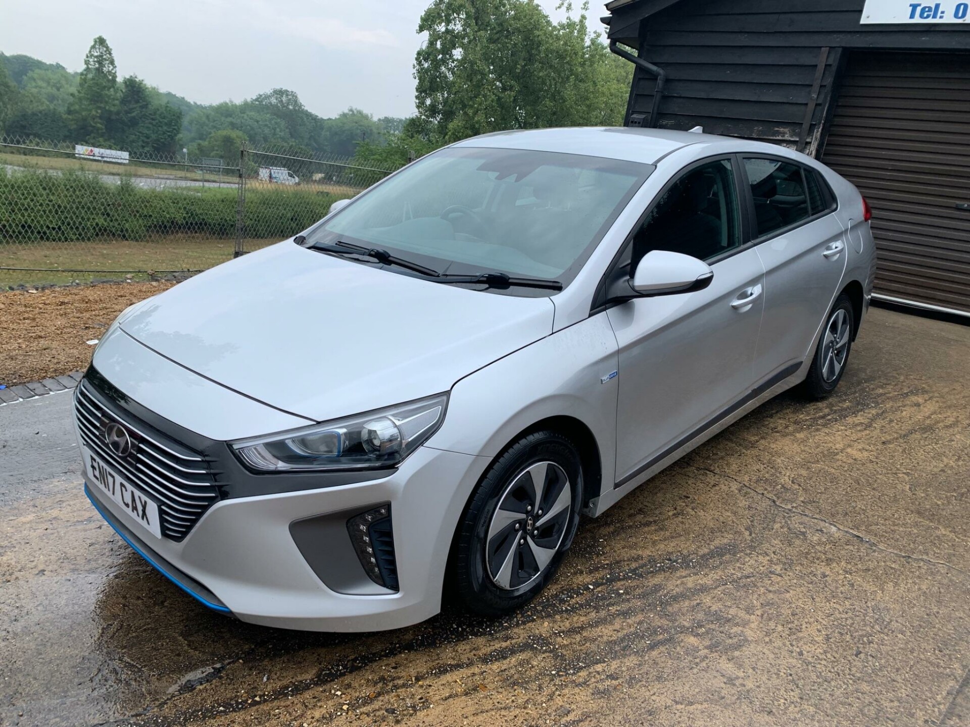 Hyundai IONIQ