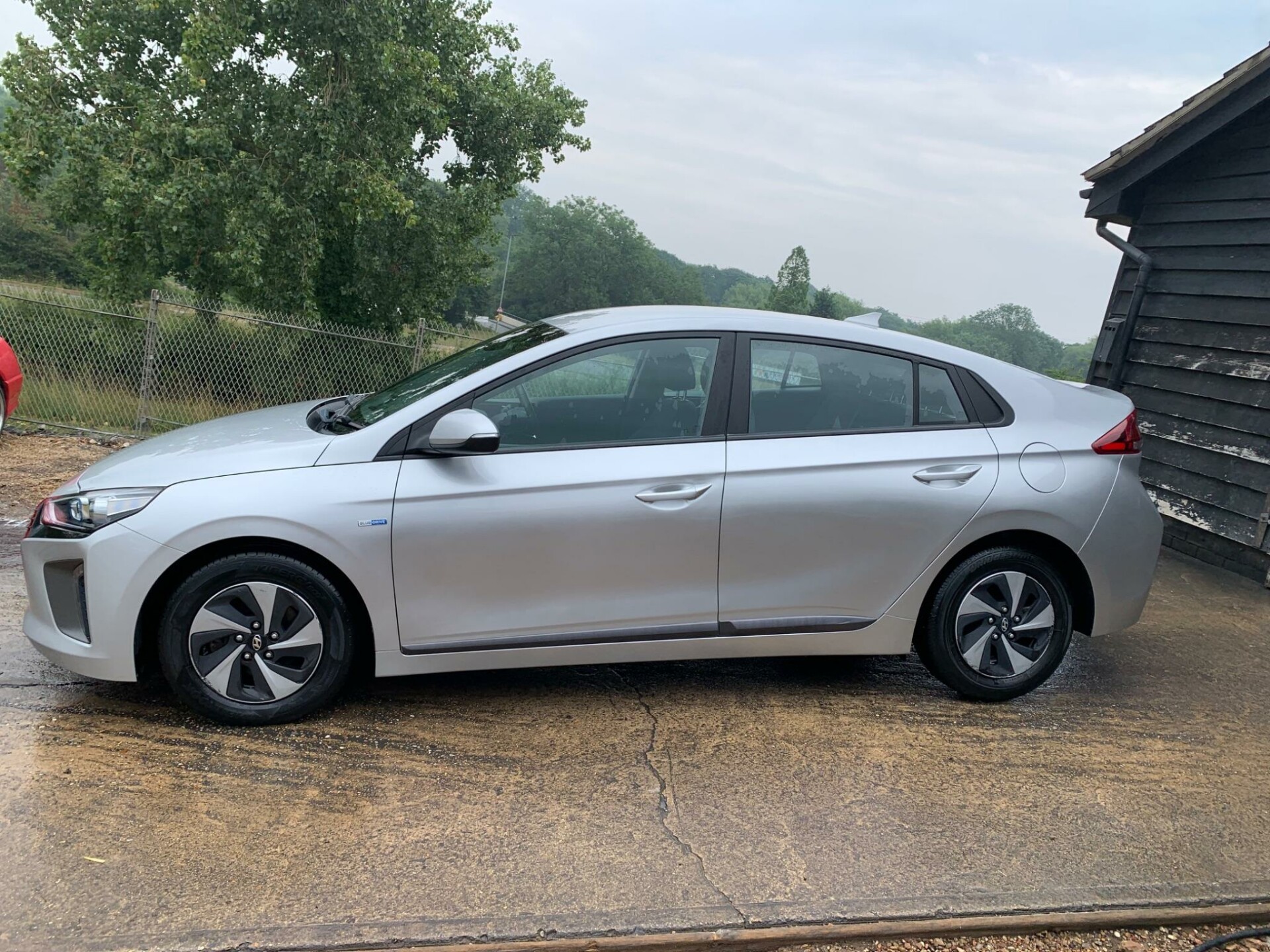 Hyundai IONIQ