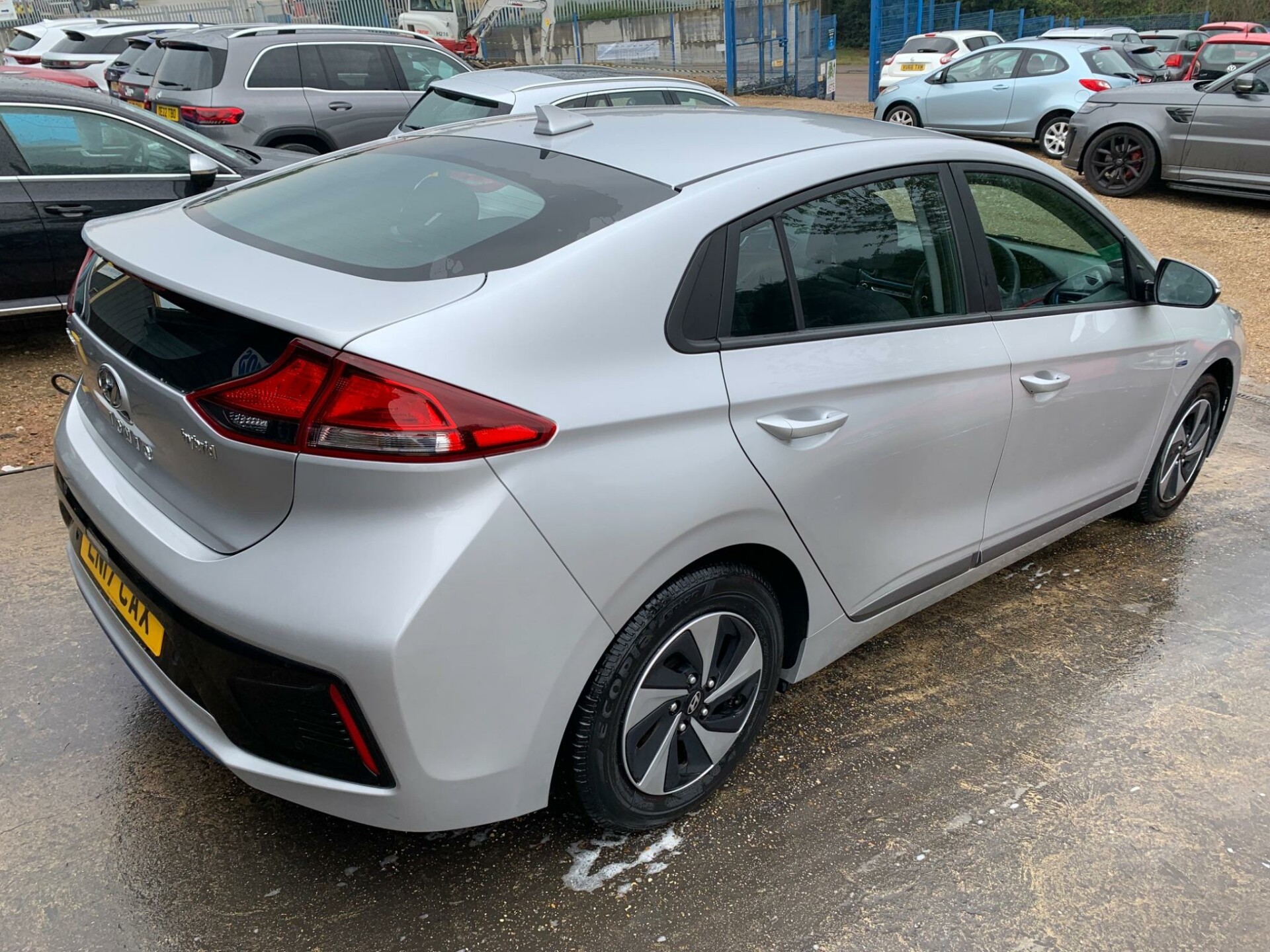 Hyundai IONIQ