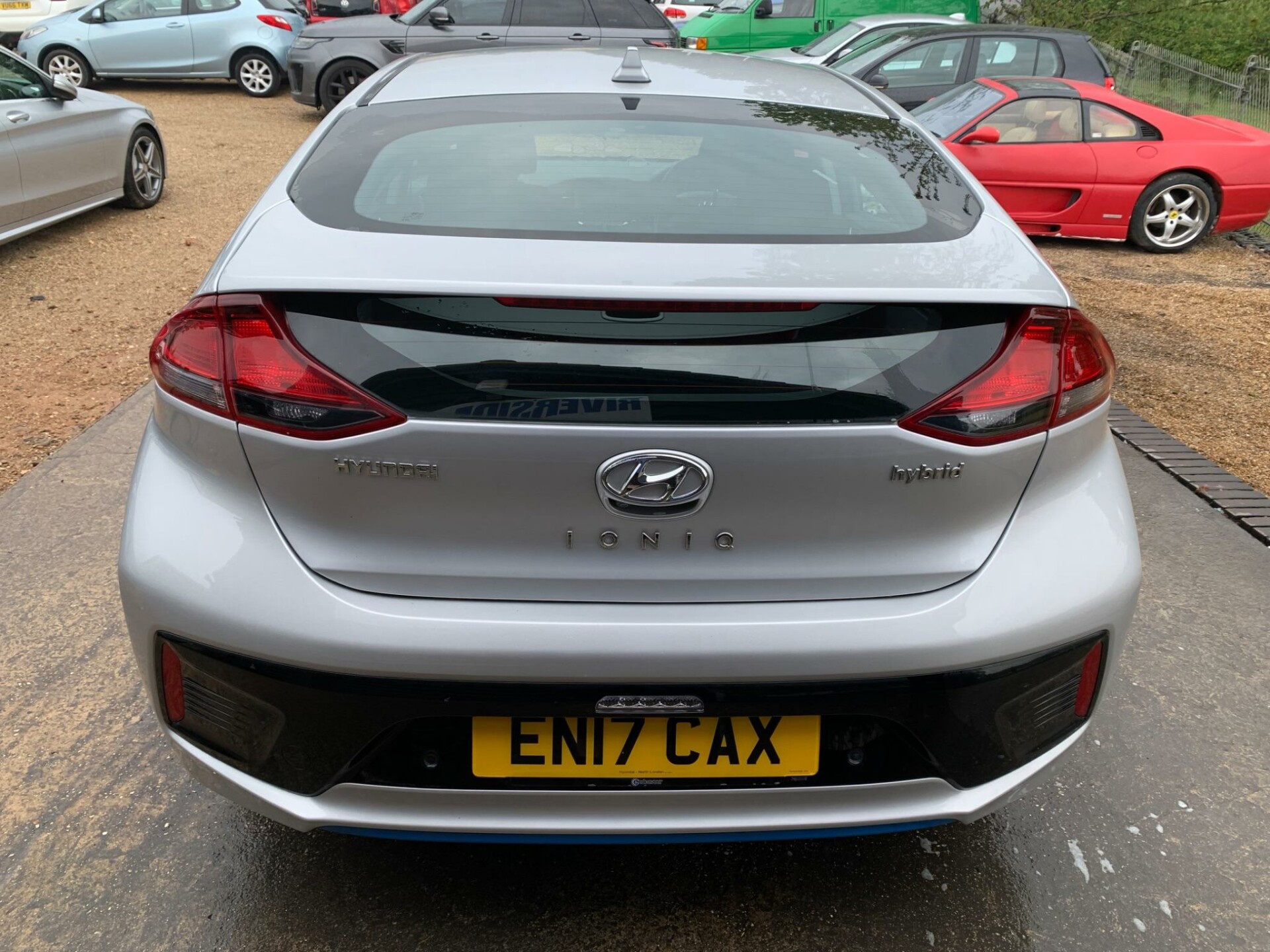 Hyundai IONIQ