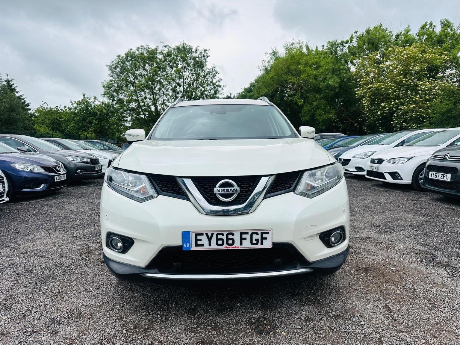 Nissan X Trail