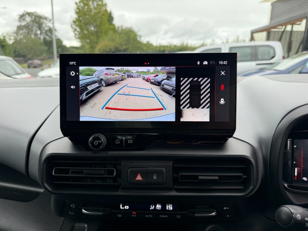 Vauxhall Combo-life