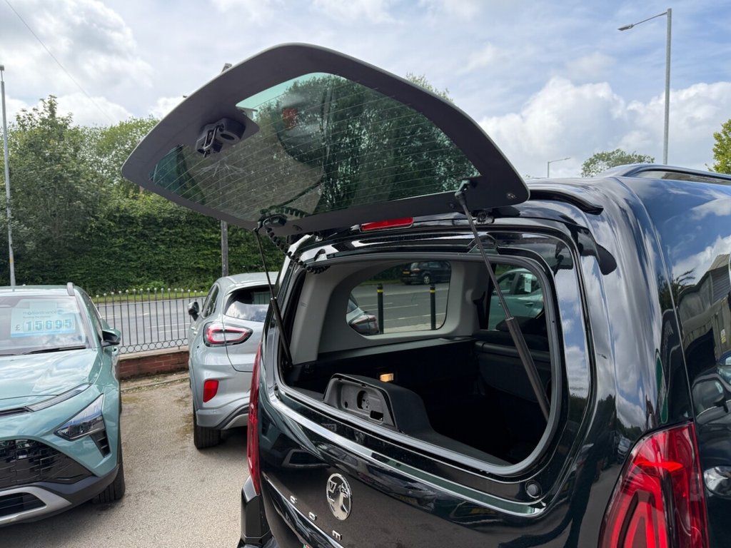 Vauxhall Combo-life