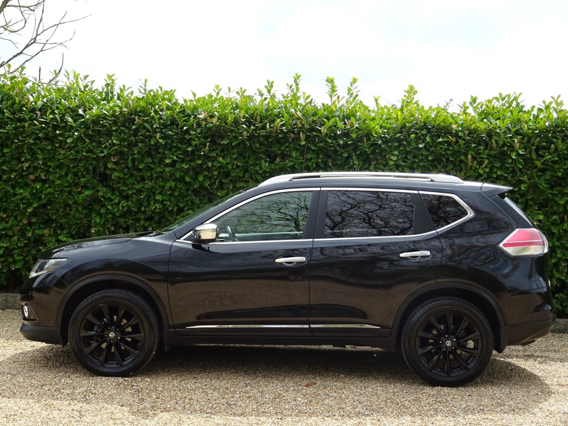 Nissan X Trail