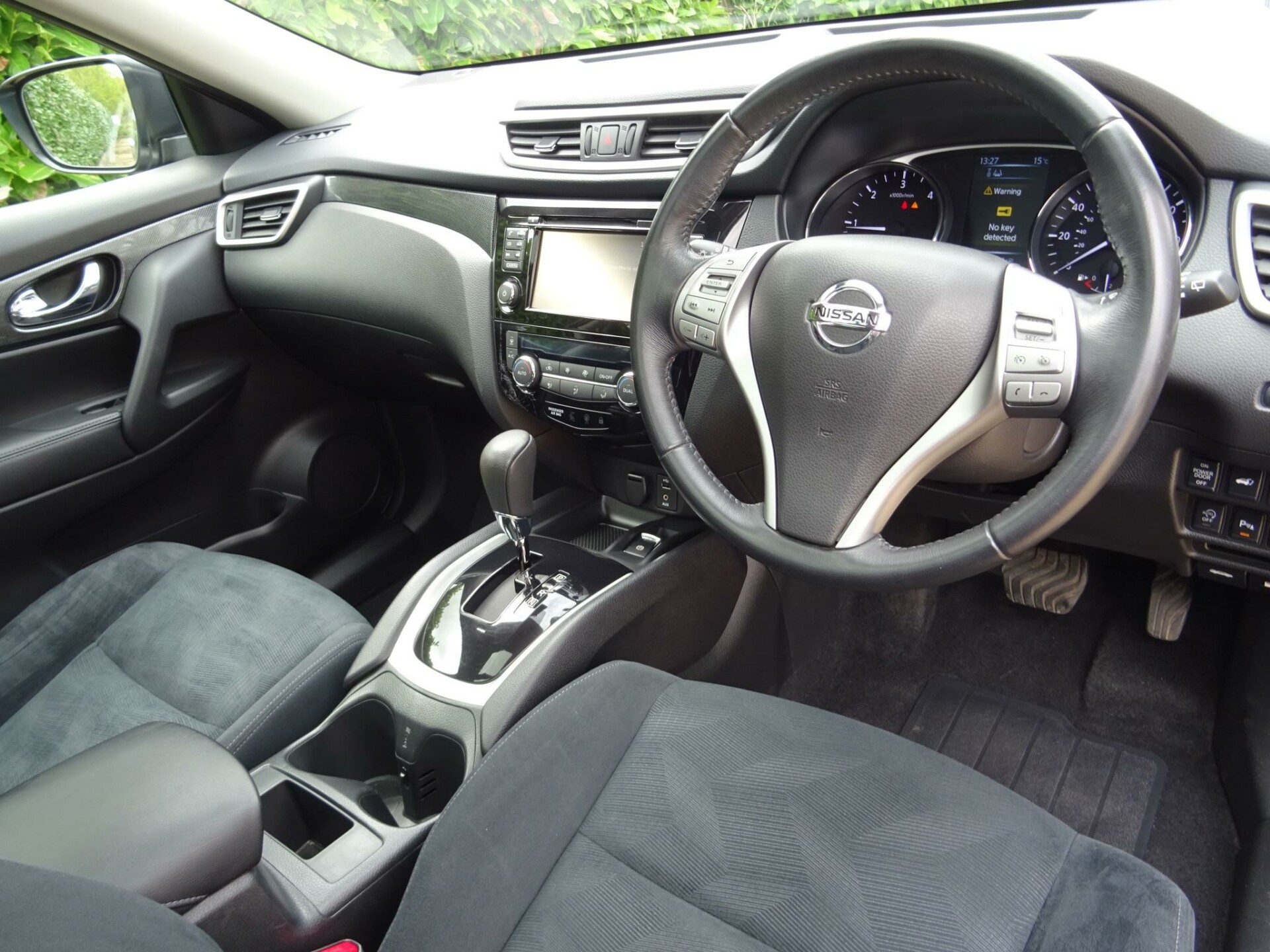 Nissan X Trail