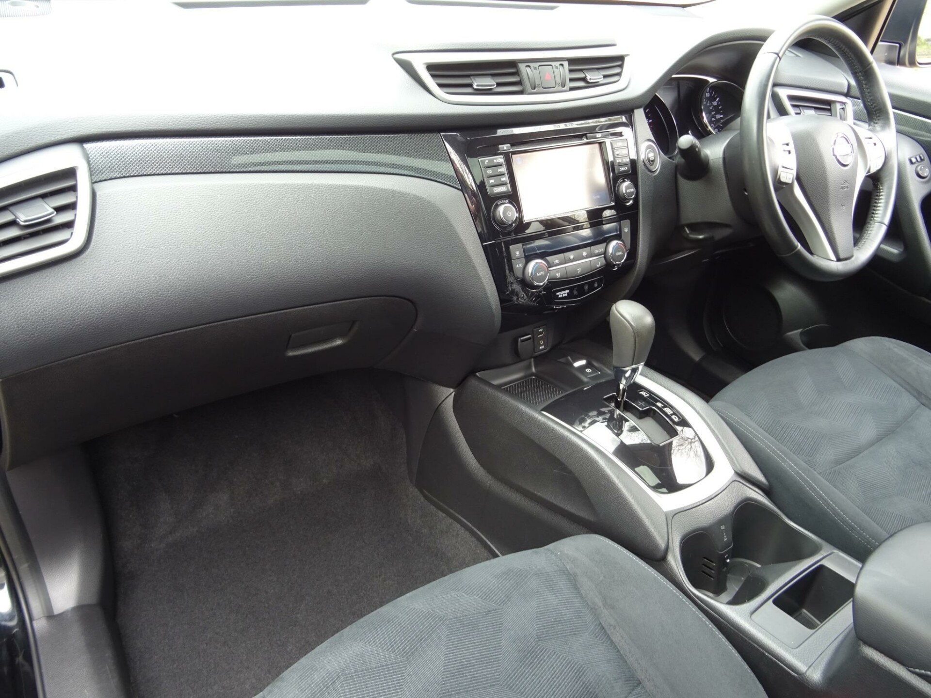 Nissan X Trail