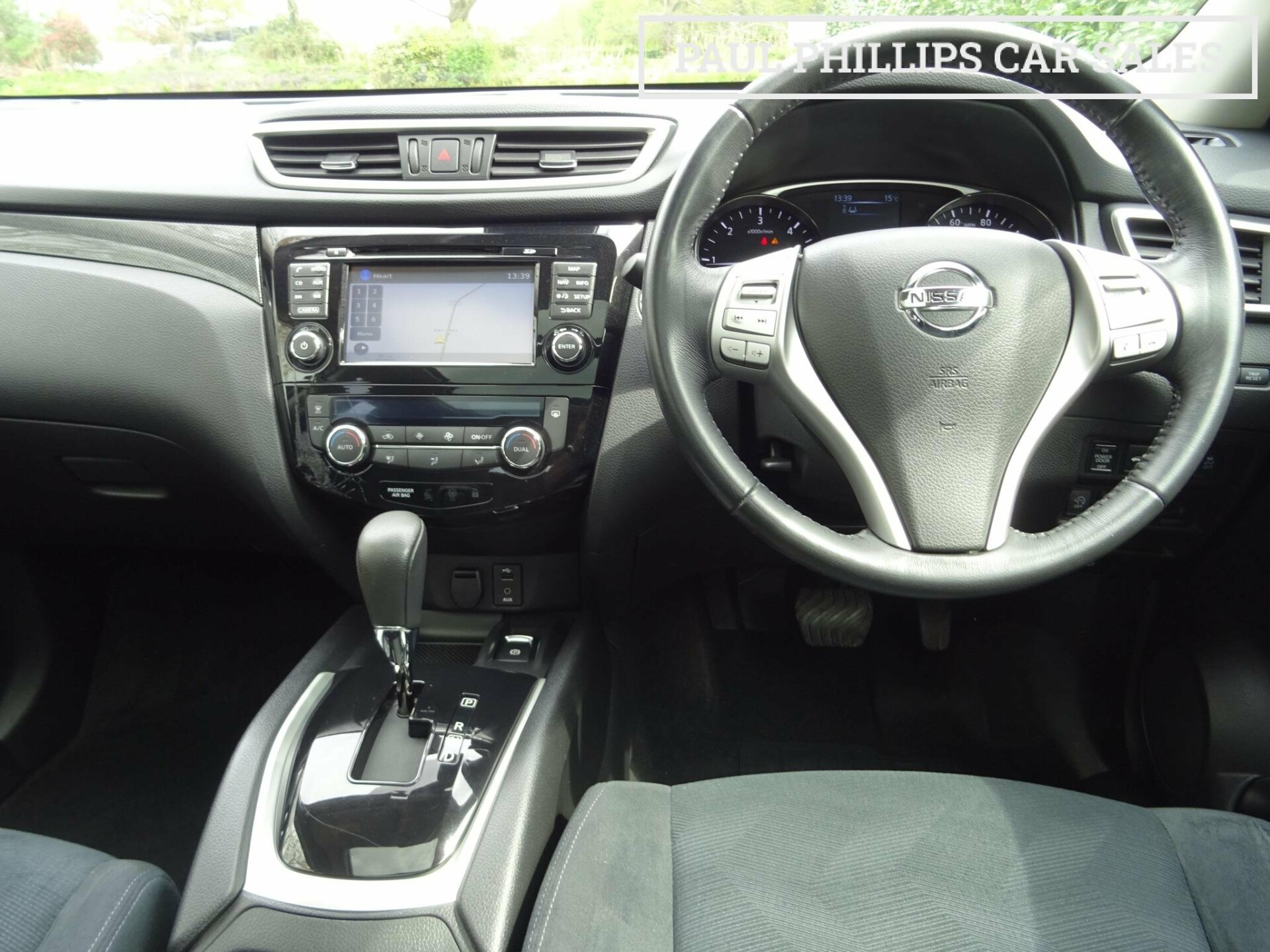 Nissan X Trail