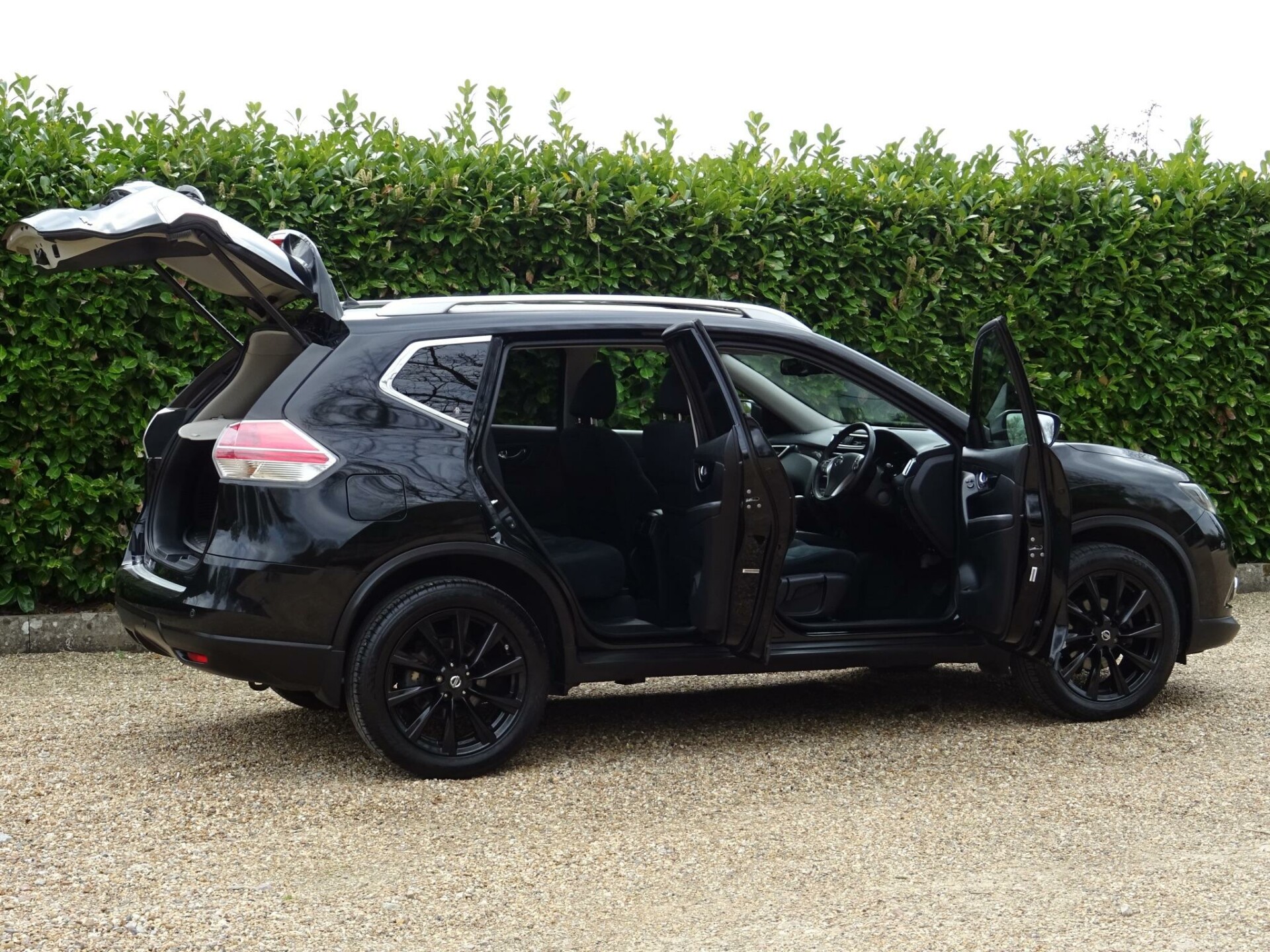 Nissan X Trail