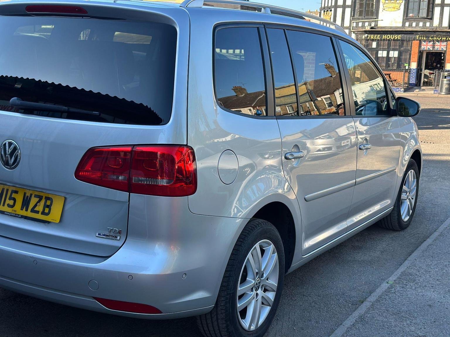 Volkswagen Touran