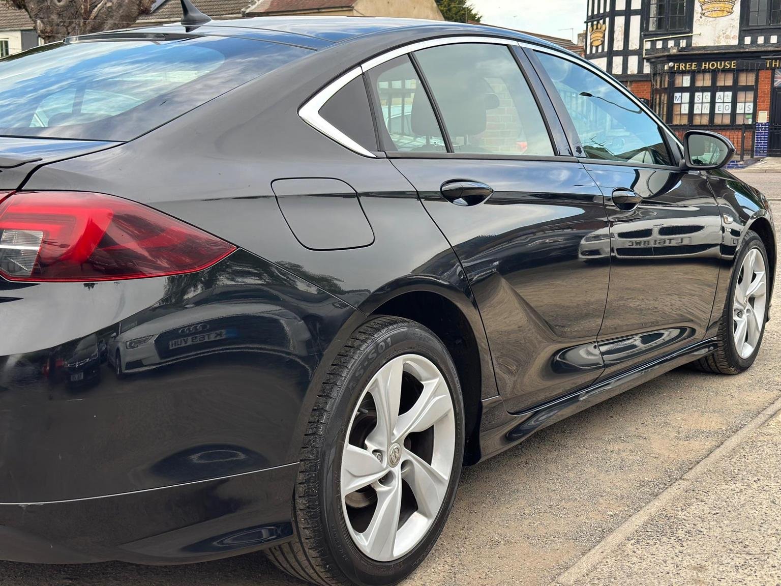 Vauxhall Insignia