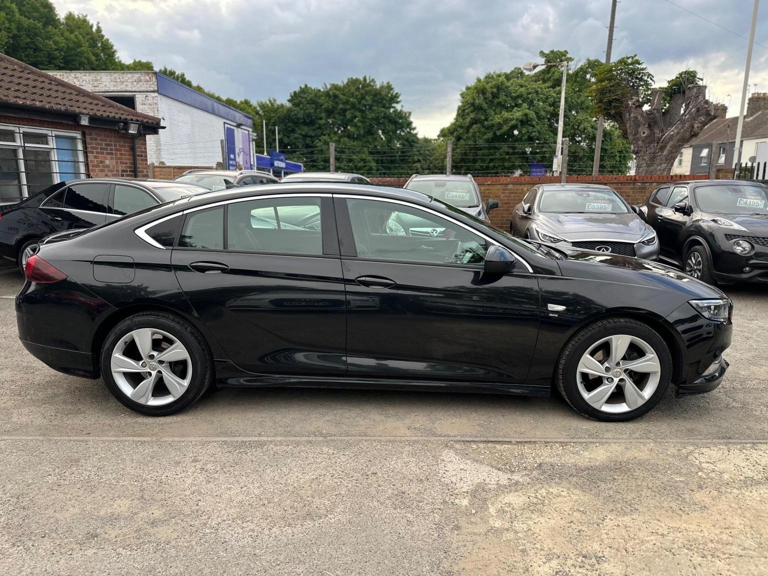Vauxhall Insignia