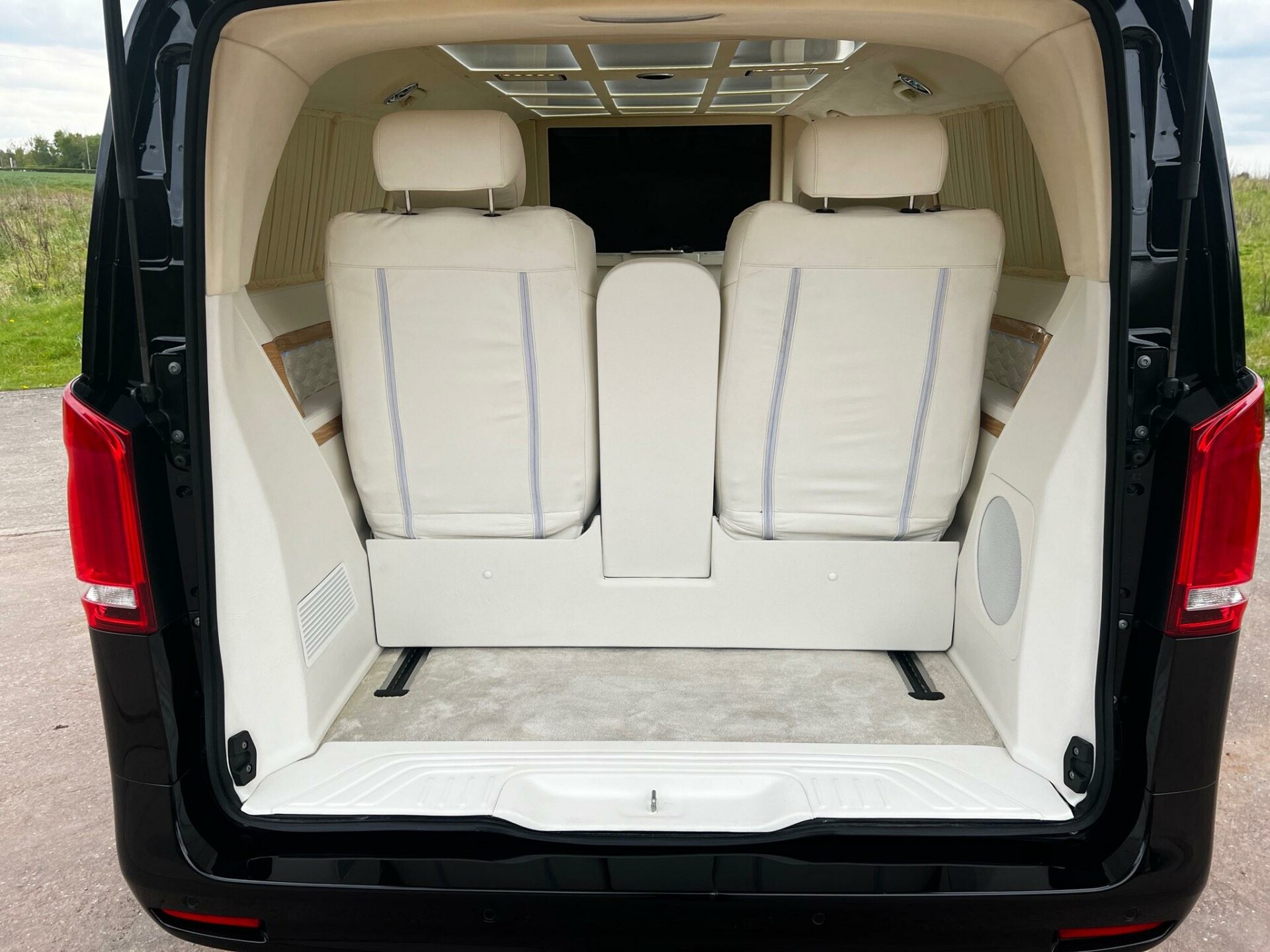 Mercedes Benz Vito