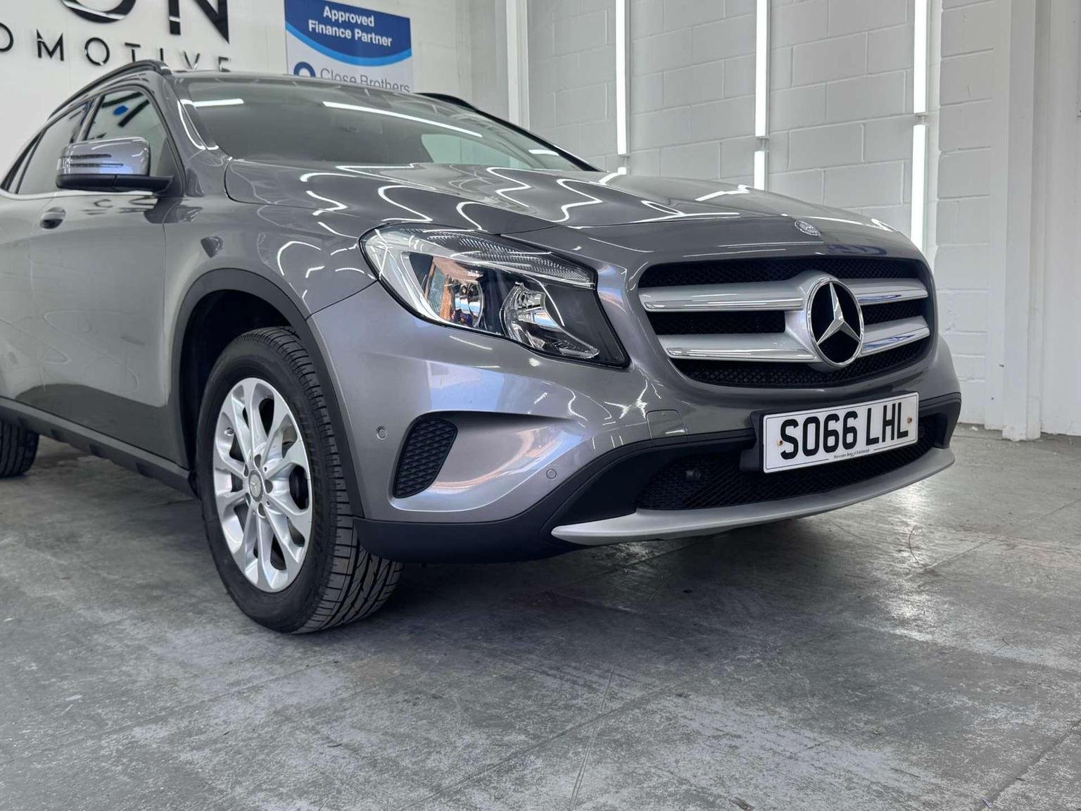 Mercedes Benz GLA Class