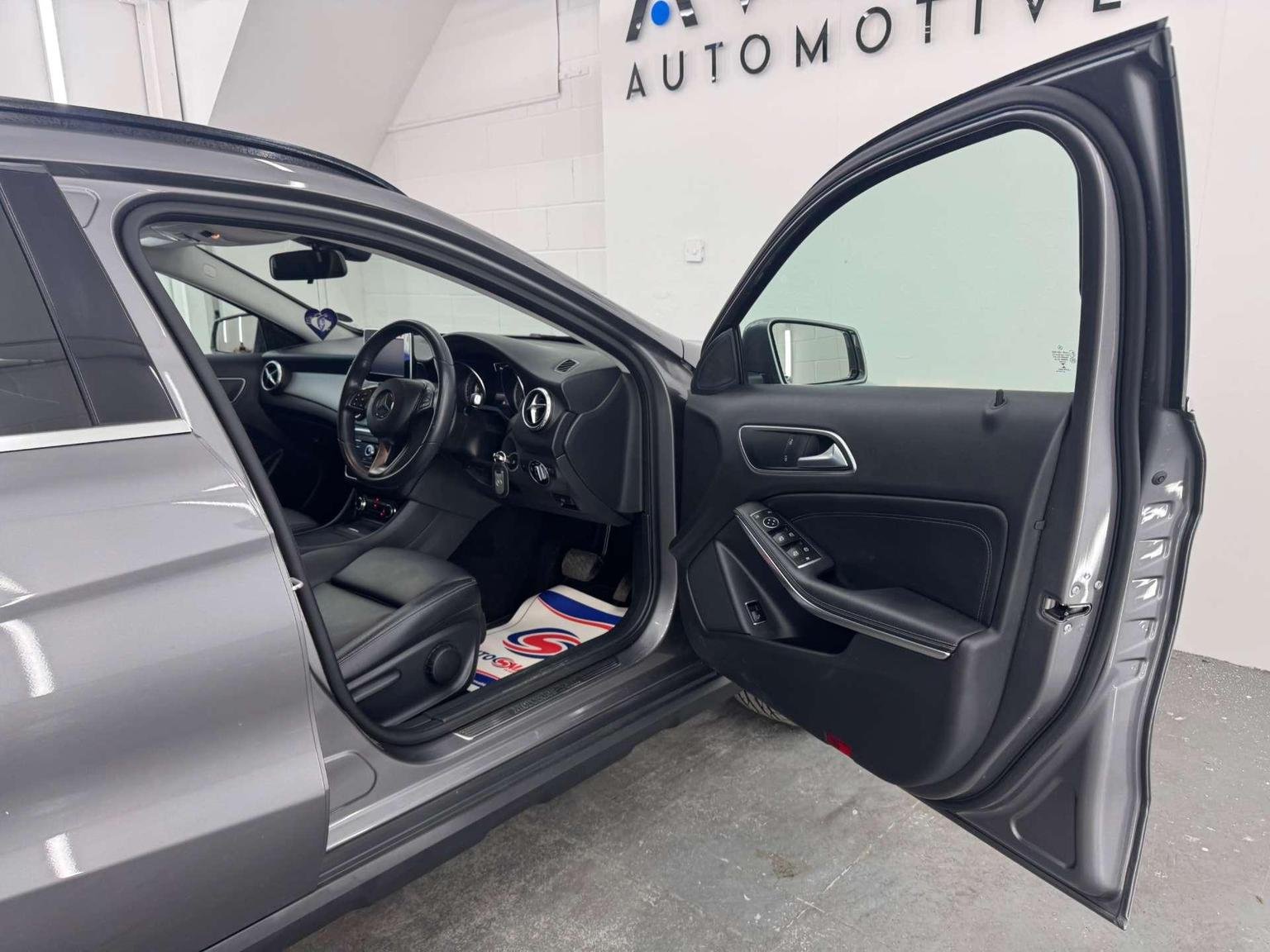 Mercedes Benz GLA Class
