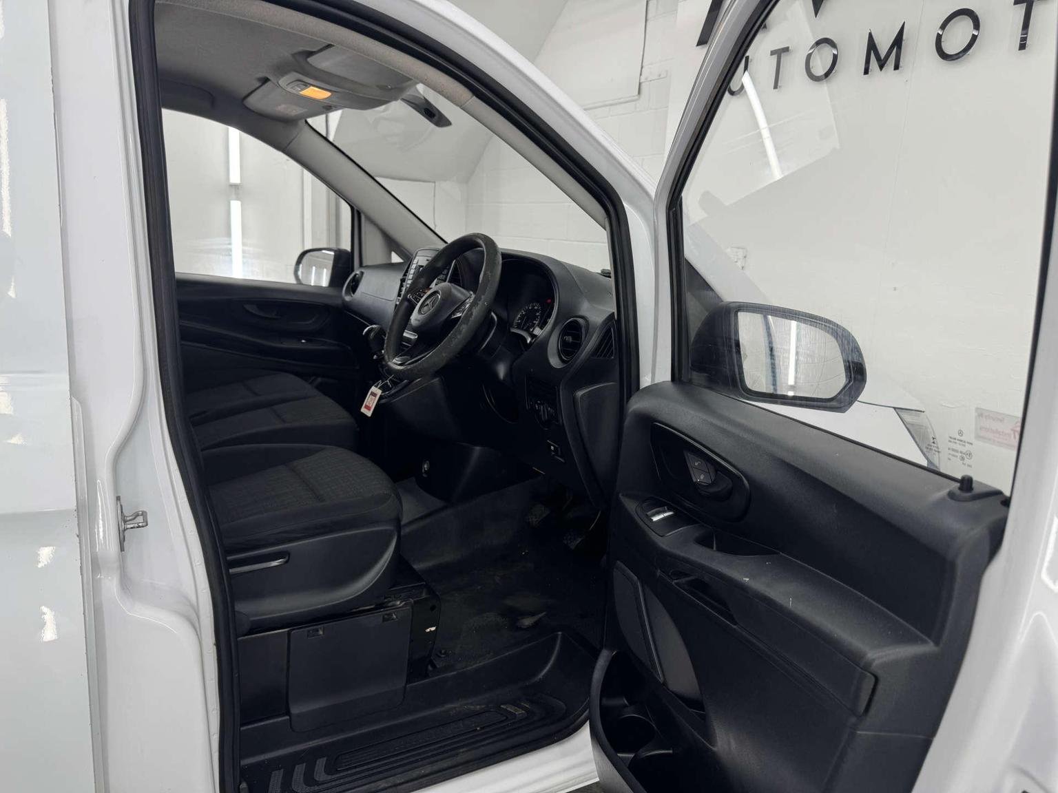 Mercedes Benz Vito