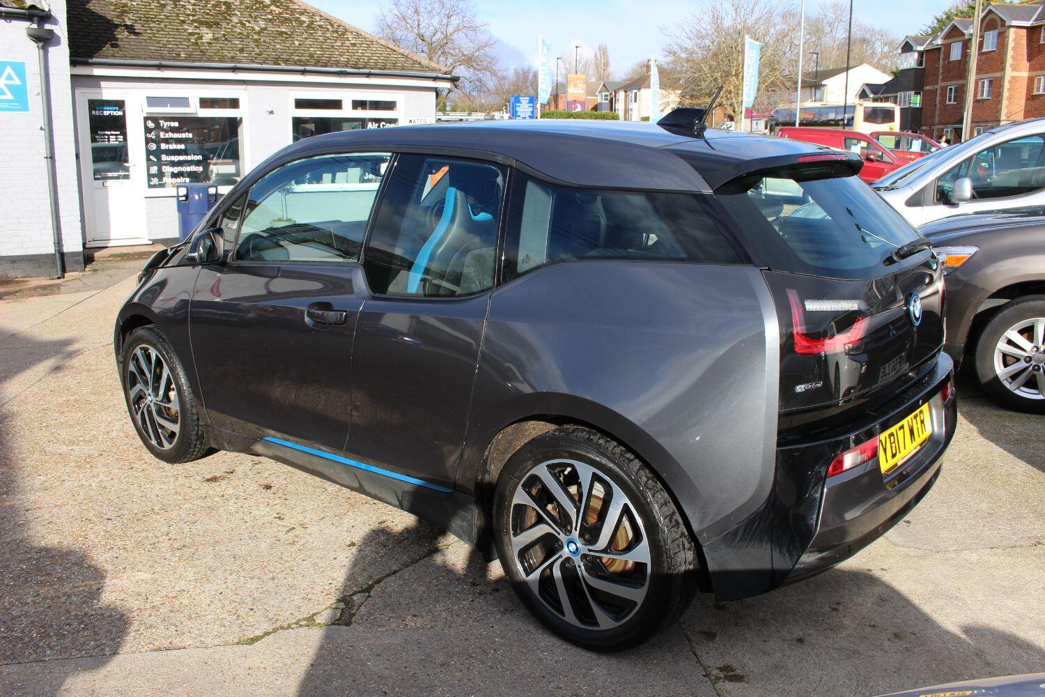 BMW i3
