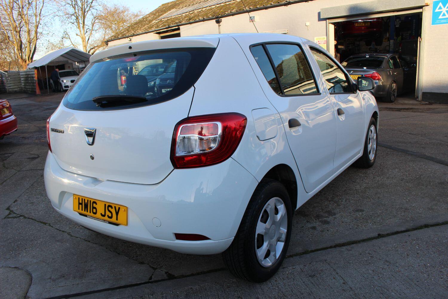 Dacia Sandero