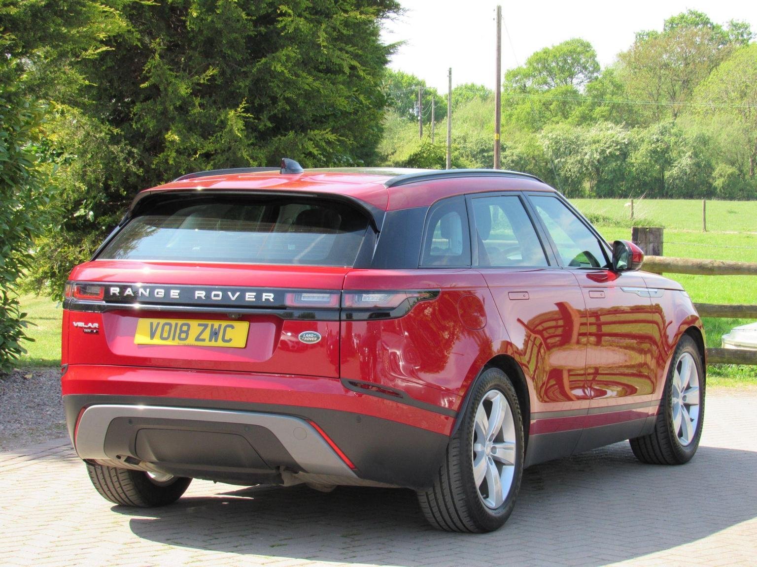 Land Rover Range Rover Velar