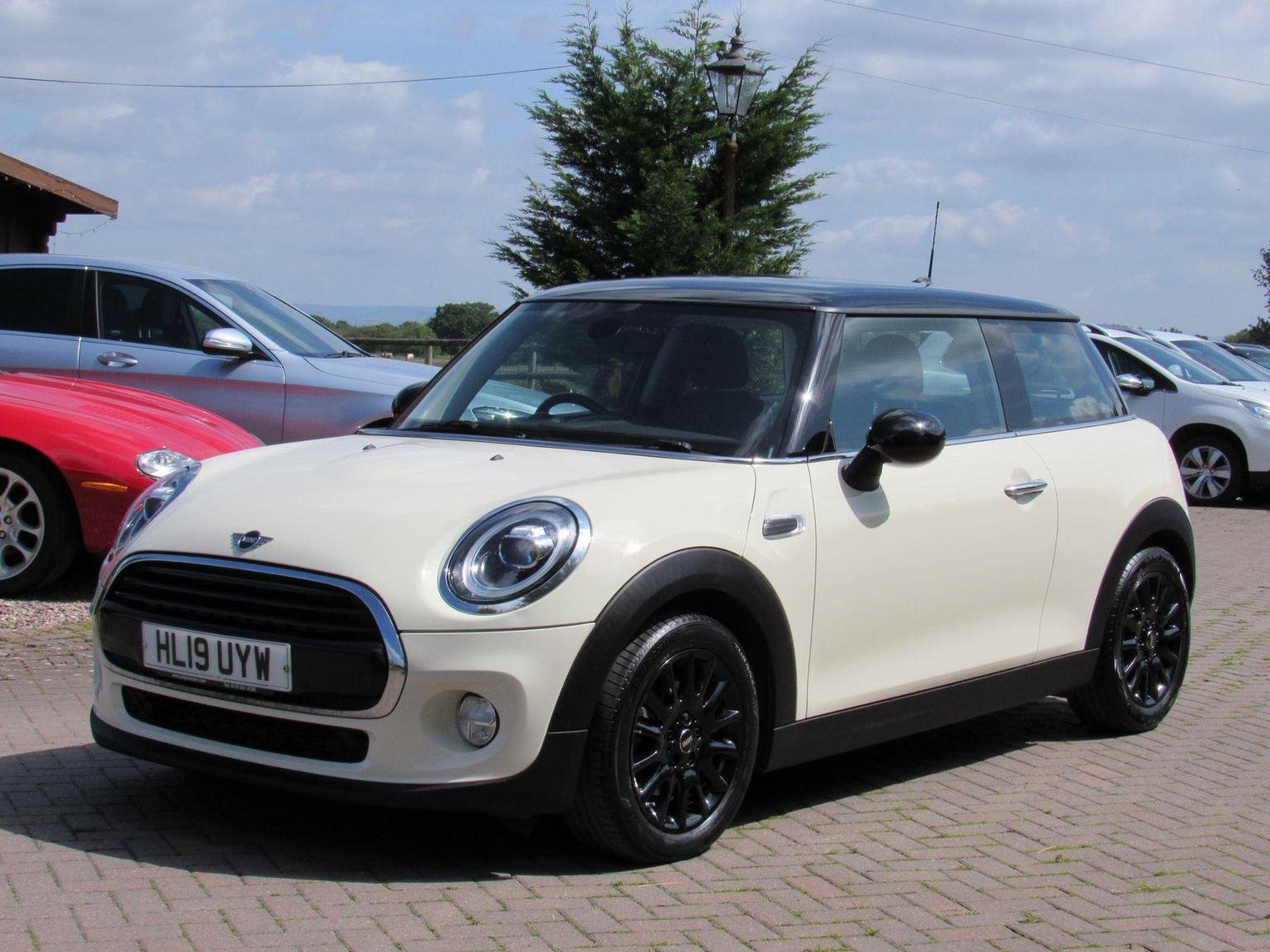 MINI Hatch