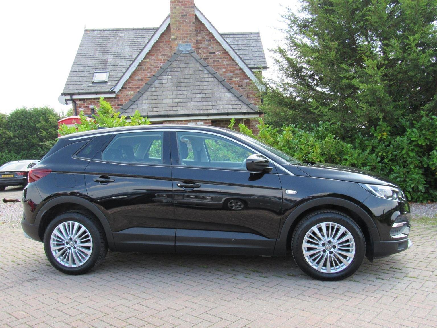 Vauxhall Grandland