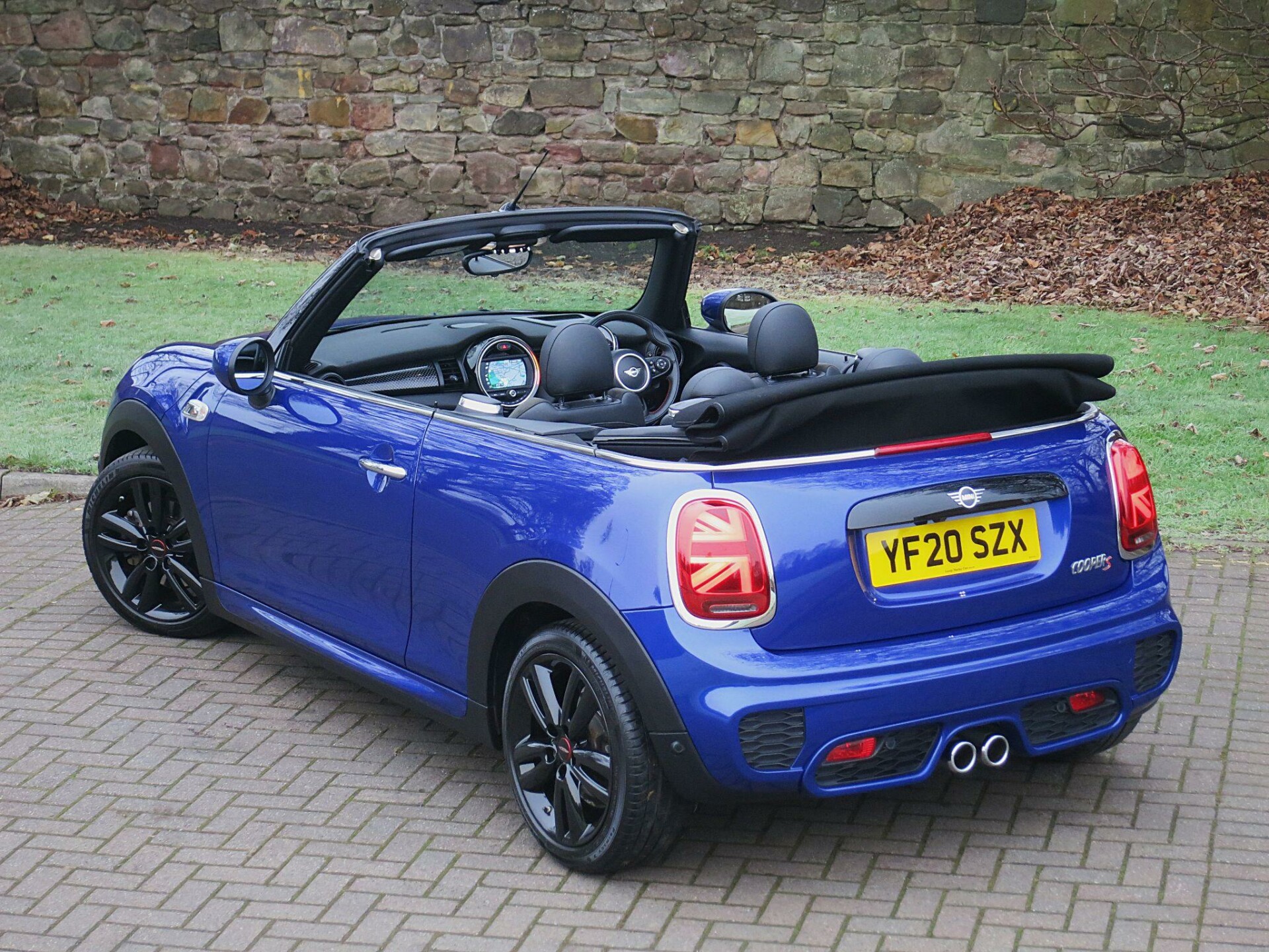 MINI Convertible