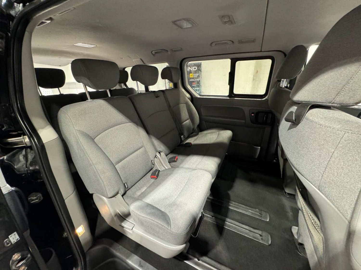 Hyundai i800